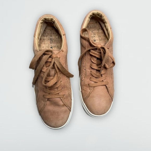 Lucky Brand Camel Colored Laurina Leather Sneakers 8.5 - Picture 3 of 5